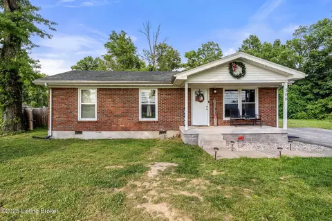 506 W Blue Lick Rd, Shepherdsville, KY 40165