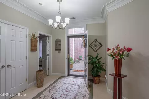 3704 Hurstbourne Ridge Blvd, Louisville, KY 40299
