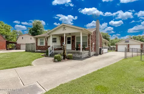 5404 Thunder Ct, Louisville, KY 40272