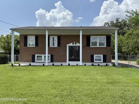 11302 Deering Rd, Louisville, KY 40272