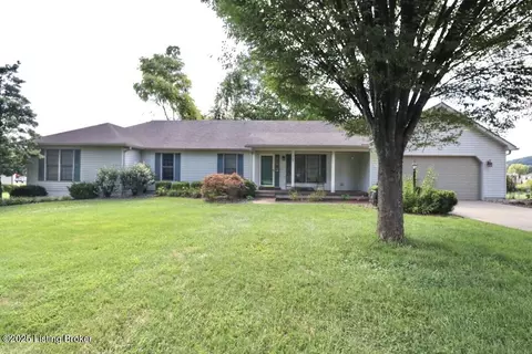 269 Tanglewood Rd, Shepherdsville, KY 40165