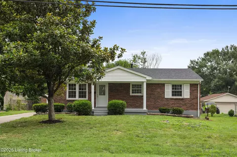 8807 Hagner Dr, Louisville, KY 40258