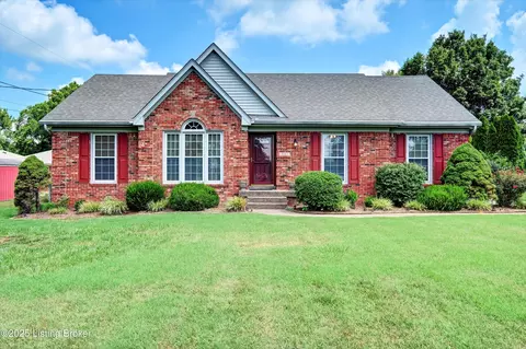 3103 E Hebron Ln, Shepherdsville, KY 40165
