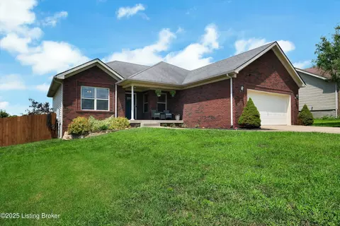 951 Thoroughbred Rd, Shelbyville, KY 40065