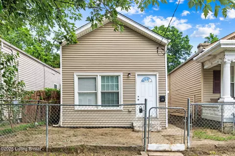 1739 Dumesnil St, Louisville, KY 40210