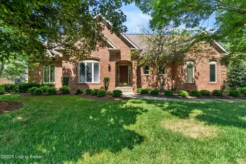 4705 Wolfcreek Pkwy, Louisville, KY 40241