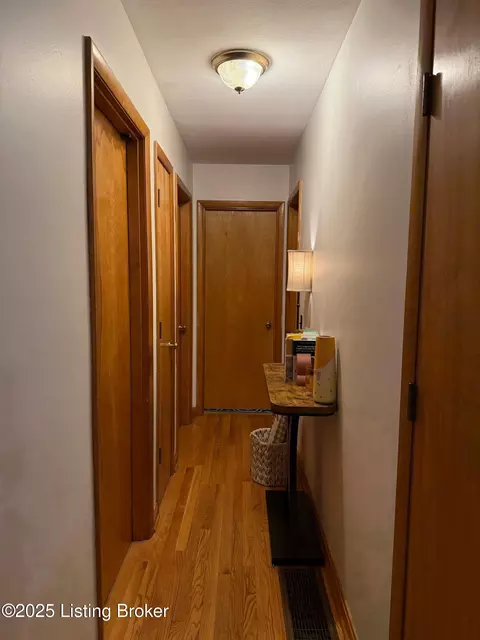 Entry Way - 545 Grayson St, Upton, KY 42784 photo 2 of 2