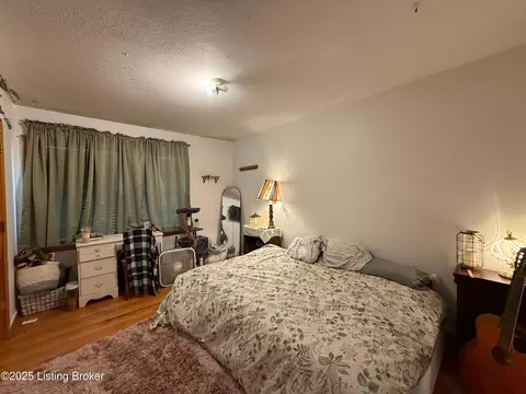 Bedroom - 545 Grayson St, Upton, KY 42784 photo 2 of 6