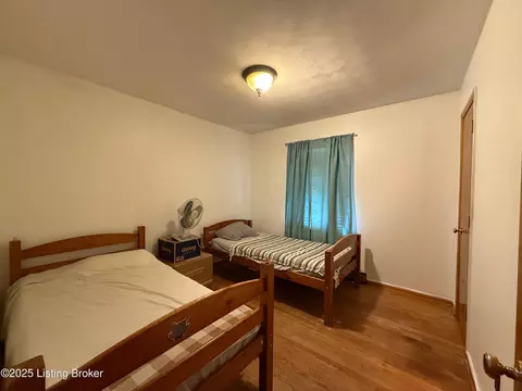 Bedroom - 545 Grayson St, Upton, KY 42784 photo 3 of 6