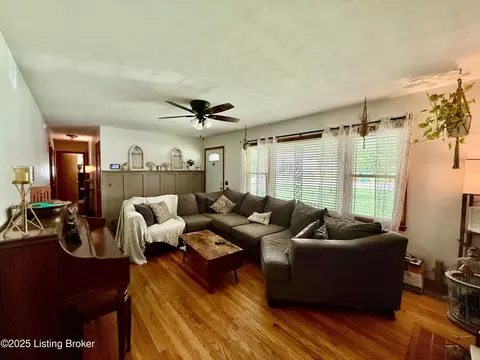 Living - 545 Grayson St, Upton, KY 42784 photo 1 of 5