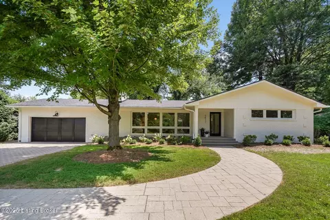 5412 Pawnee Trl, Louisville, KY 40207