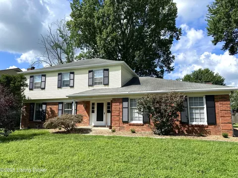 3410 Cross Pointe Rd, Louisville, KY 40241