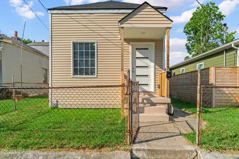 2405 Griffiths Ave, Louisville, KY 40212