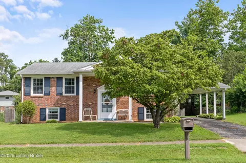 12213 Crosswinds Dr, Louisville, KY 40243