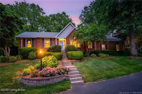 5649 Bailey Grant Rd, Jeffersonville, IN 47130