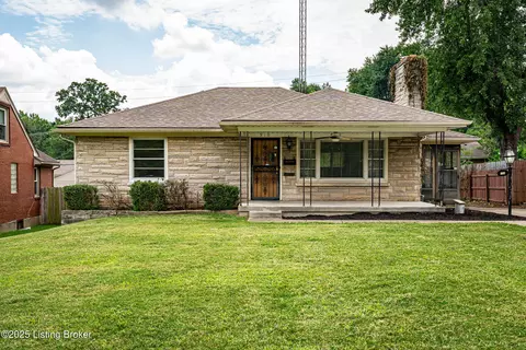 910 Southview Rd, Louisville, KY 40214