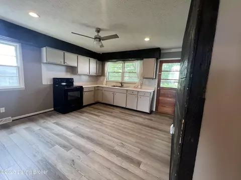 Kitchen - 8928 Us-42, Pendleton, KY 40055 photo 1 of 2