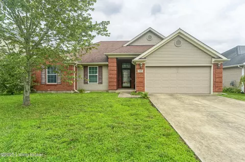 7115 Blue Stream Ct, Louisville, KY 40258