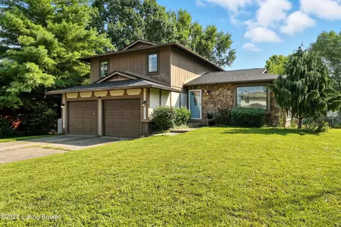 3622 Doe Run Way, New Albany, IN 47150