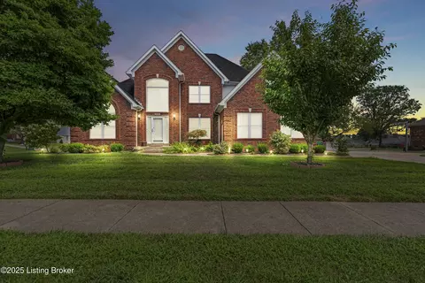 4234 Stilger Cir, Louisville, KY 40299