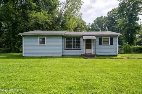 6711 Duroc Ave, Prospect, KY 40059