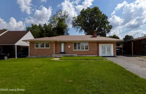 2226 Thistledawn Dr, Louisville, KY 40216