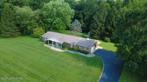 1891 New Hope Rd, Bedford, KY 40006