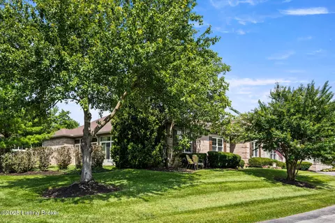 12504 Nursery Ln, Louisville, KY 40243