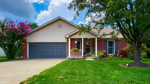Exterior - 4708 Sunny Meadow Ct, Louisville, KY 40241 photo 1 of 13