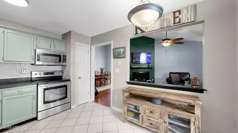 Kitchen - 4708 Sunny Meadow Ct, Louisville, KY 40241 photo 1 of 3
