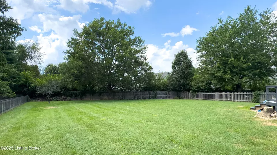 Exterior - 4708 Sunny Meadow Ct, Louisville, KY 40241 photo 13 of 13