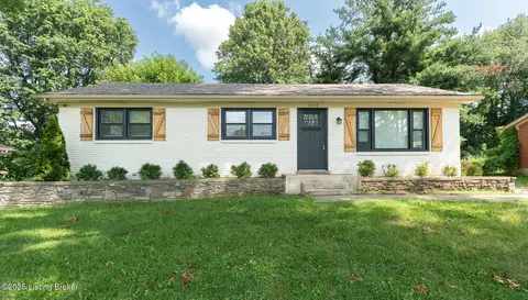 8409 Robin Hill Dr, Louisville, KY 40291