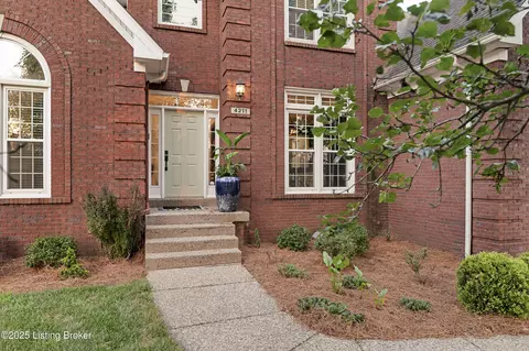 4211 Bryant Park Dr, Louisville, KY 40299