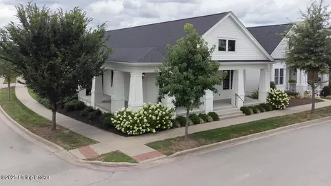 Exterior - 11014 Mayapple St, Prospect, KY 40059 photo 6 of 23