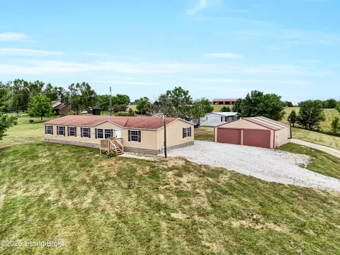 9793 Highgrove Rd, Bloomfield, KY 40008