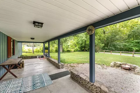 Exterior - 2324 Pattons Creek Rd, Pendleton, KY 40055 photo 1 of 8