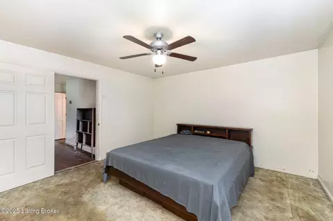 Bedroom - 2324 Pattons Creek Rd, Pendleton, KY 40055 photo 5 of 5