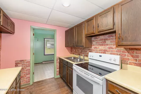 Kitchen - 2324 Pattons Creek Rd, Pendleton, KY 40055 photo 1 of 1