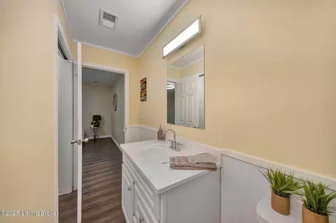 Bath - 181 Greertown Rd, Pendleton, KY 40055 photo 3 of 6