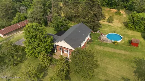 622 Hillcreek Dr, Elizabethtown, KY 42701