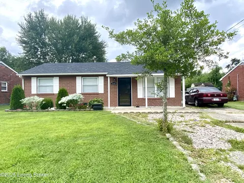 608 Glengarry Dr, Louisville, KY 40118