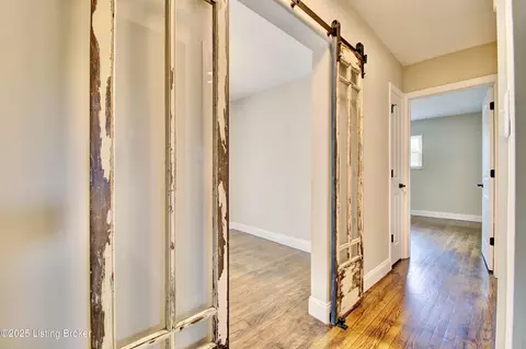 Entry Way - 693 Peach Tree Ln, Erlanger, KY 41018 photo 1 of 2