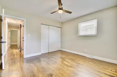 Bedroom - 693 Peach Tree Ln, Erlanger, KY 41018 photo 2 of 5