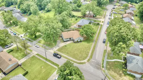 View/Area - 693 Peach Tree Ln, Erlanger, KY 41018 photo 5 of 6