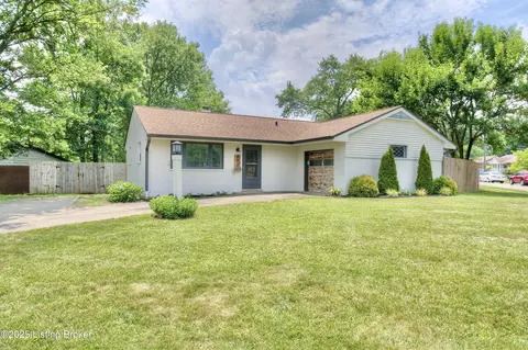 693 Peach Tree Ln, Erlanger, KY 41018