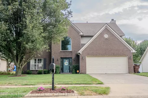 9503 Deer Trail Pl, Louisville, KY 40228