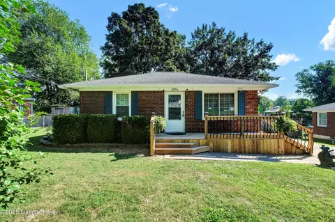 10707 Kay Dr, Fairdale, KY 40118