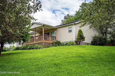 383 Grays Run Rd, Taylorsville, KY 40071