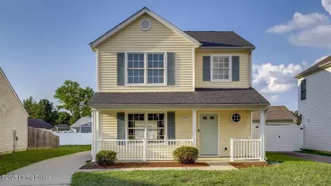 6615 Hunters Creek Blvd, Louisville, KY 40258