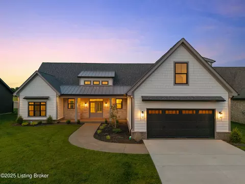6407 Whispering Way #911, Charlestown, IN 47111